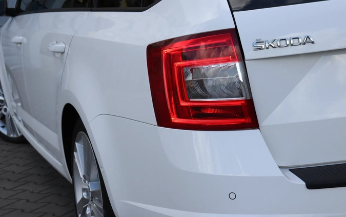 Skoda Octavia cena 46999 przebieg: 245000, rok produkcji 2014 z Sulejówek małe 781